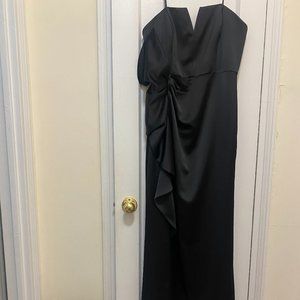 NEVER WORN Black Aiden Mattox Gown size 14, hemmed for 5'1 - 5'3